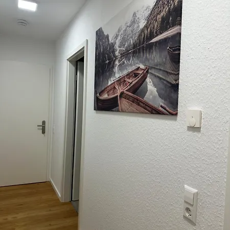 דירה Ail Hall שווביש האל