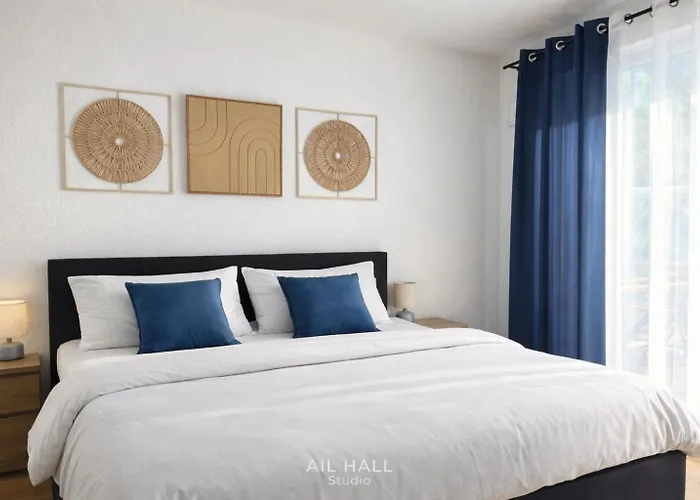 Ail Hall Apartamento